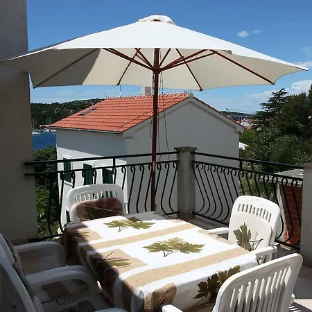 Apartman Nikola Ercegovic Apartamento