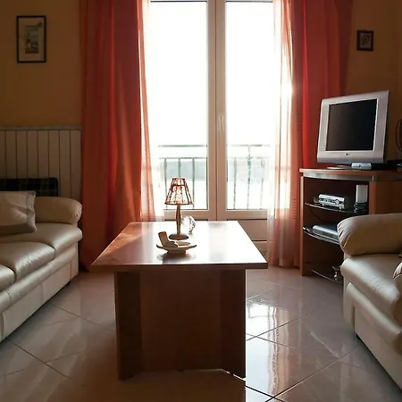Apartman Nikola Ercegovic *